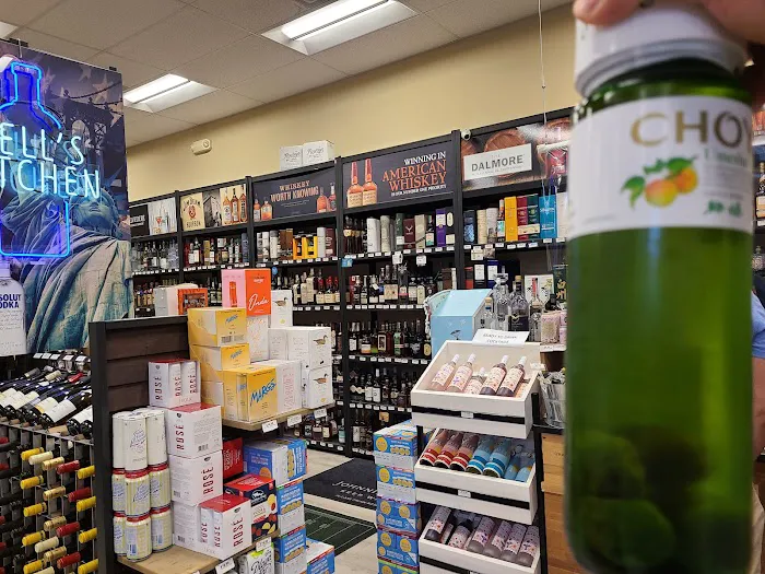 Grand Cru Wine & Spirits 1