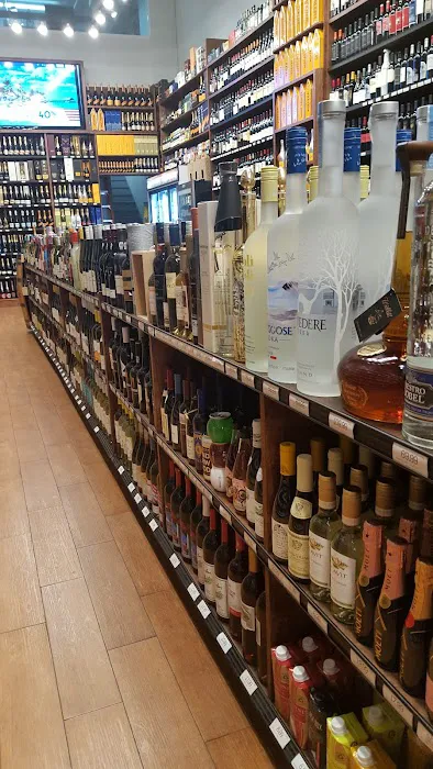 Midtown 38 Wines 1