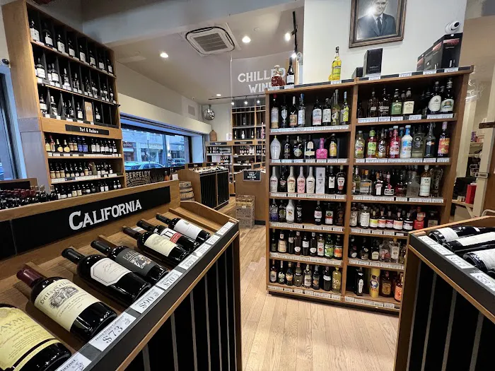 Park Avenue Liquor Shop 7