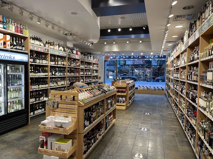 Vino 43 Wines & Spirits 8