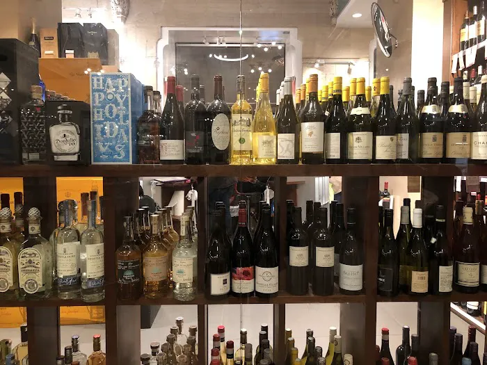Central Cellars Wine & Spirits in Grand Central Terminal 0
