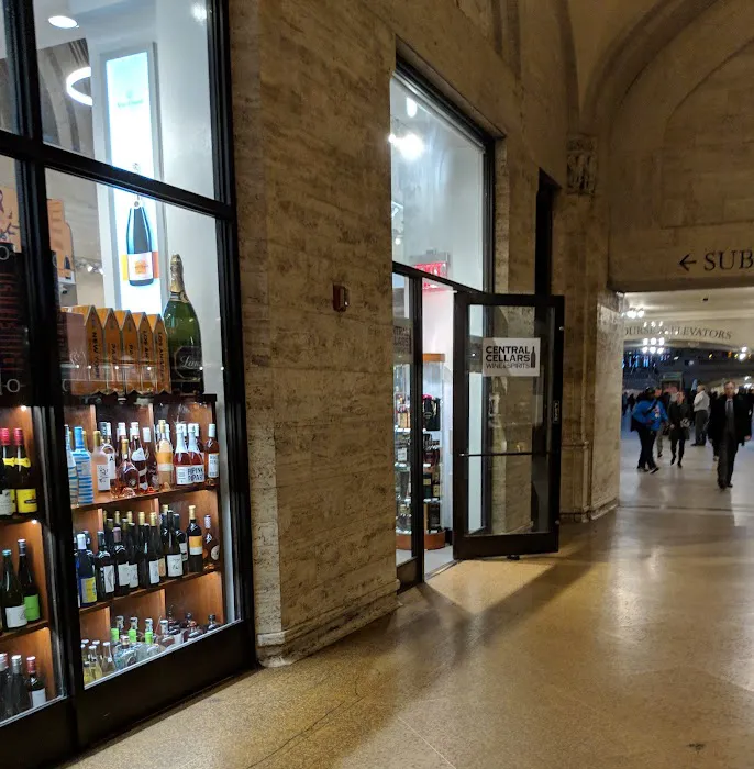 Central Cellars Wine & Spirits in Grand Central Terminal 7