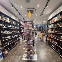 Yaayin Wine and Liquor