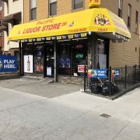 Pacific Liquor Store