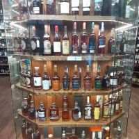 Central Perk Wine and Spirits