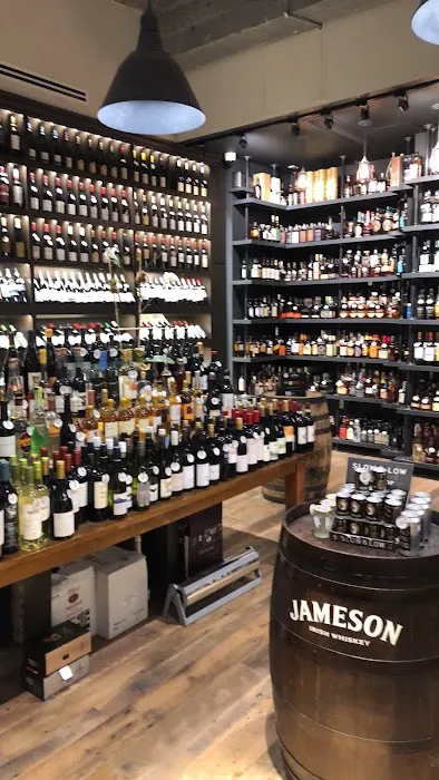Oak & Steel Fine Wines and Spirits 4