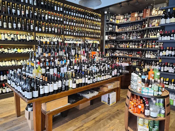 Oak & Steel Fine Wines and Spirits 8
