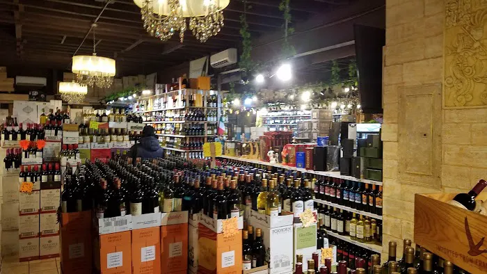 Liquors & Wine Outlet 7