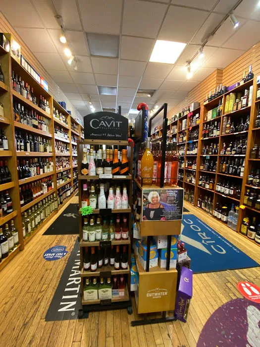 Solis Liquor Corporation 3