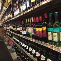 Junior's Wines & Liquors