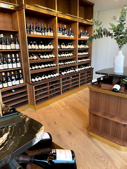Somm Cellars Wine & Spirits 1