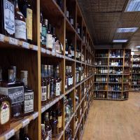 Whiskey & Wine Off 69