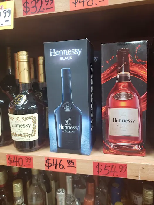 Forest Liquors House 0