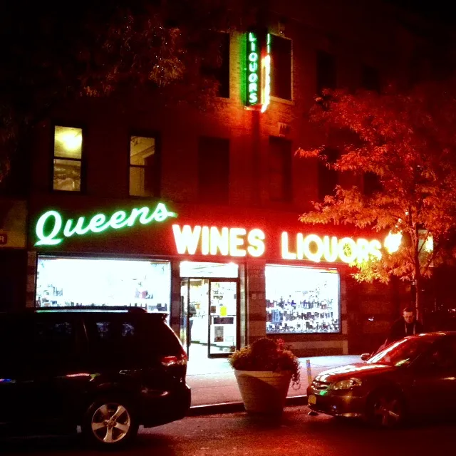 Queens Wines and Liquors 7