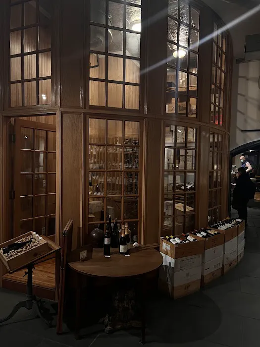 Hunters Point Wines & Spirits 2