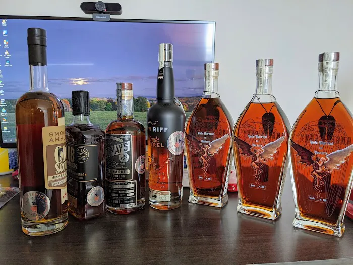 Blue Streak Wines & Spirits 0