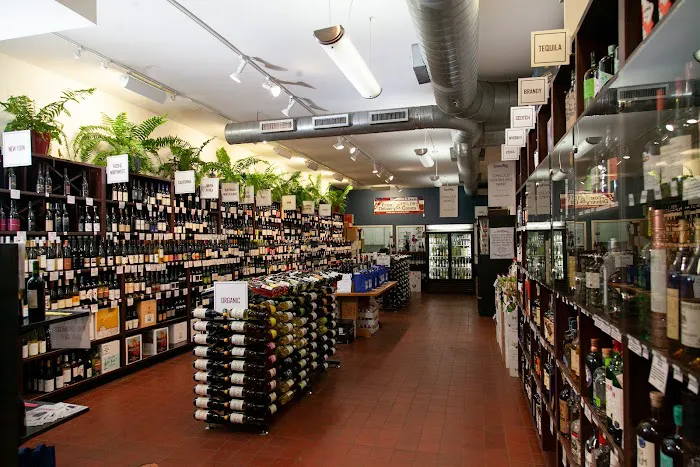SquareWine & Spirits 5