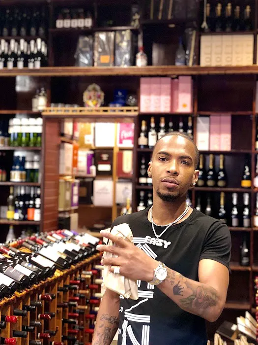 Packard Square Wine and Liquor 1