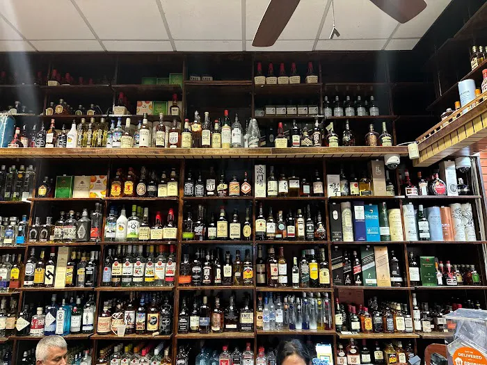 Packard Square Wine and Liquor 6