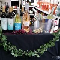 100 St Wine And Liquor