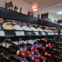Steinway Wines and Liquors