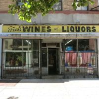 Freds Wines & Liquor