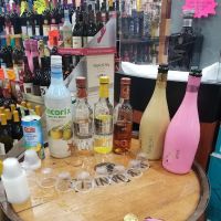 5th ave wine & liquors