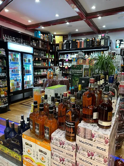5th ave wine & liquors 8