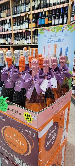 Corona Discount Wine and Liquor 4