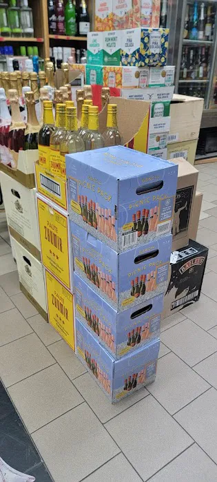 Gio Liquors 0