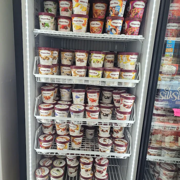 Ditmars Blvd Supermarket 5