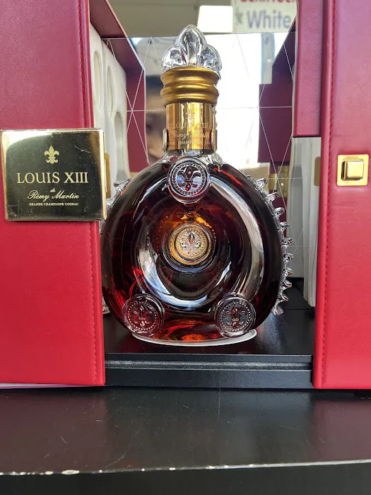 Garden bay wine & spirits 8
