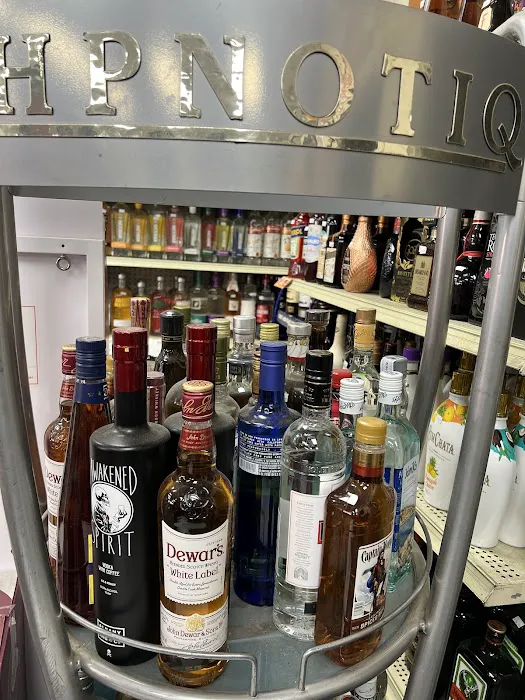 Garden bay wine & spirits 1