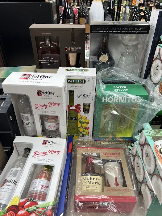 Garden bay wine & spirits 7