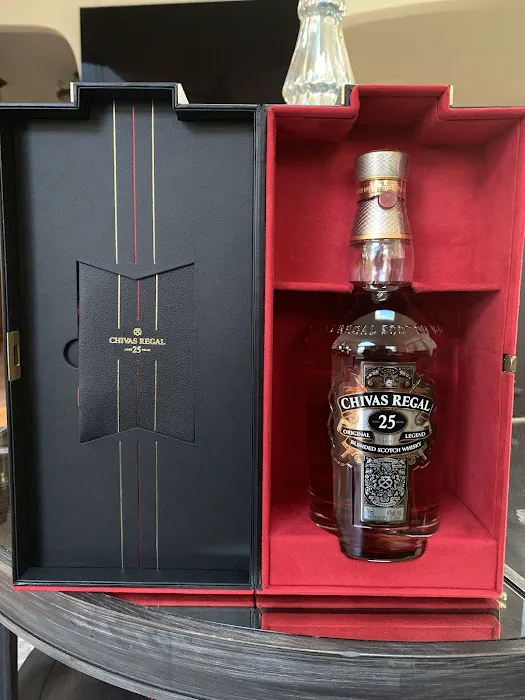 Luna Liquor Corp 1