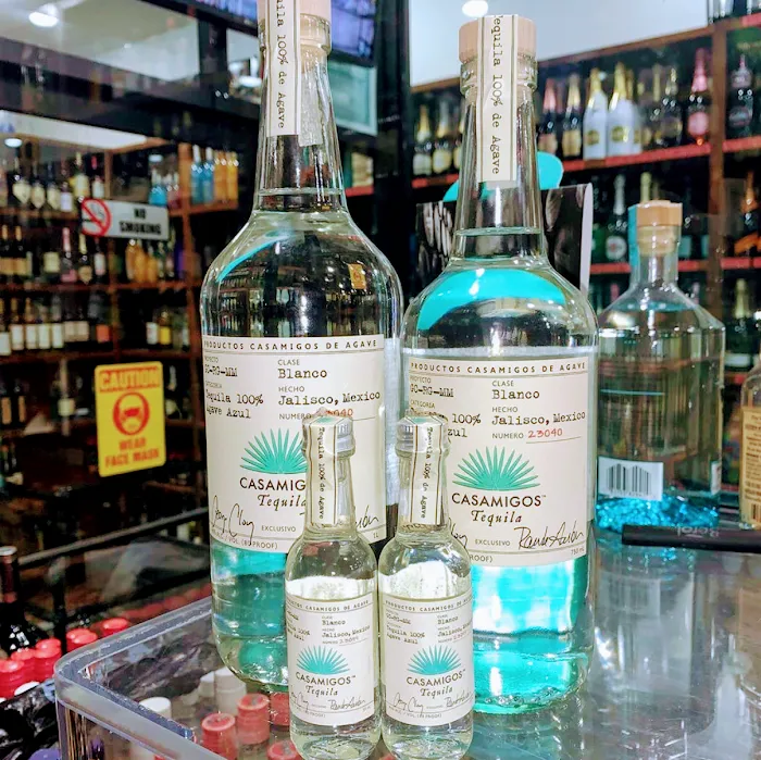 Luna Liquor Corp 6