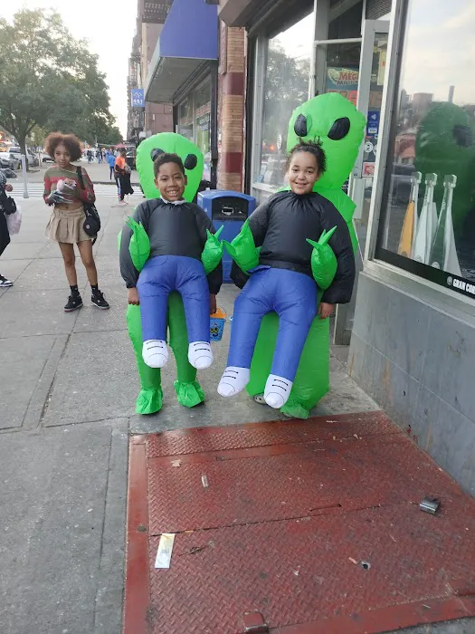 Lenox Liquors 6