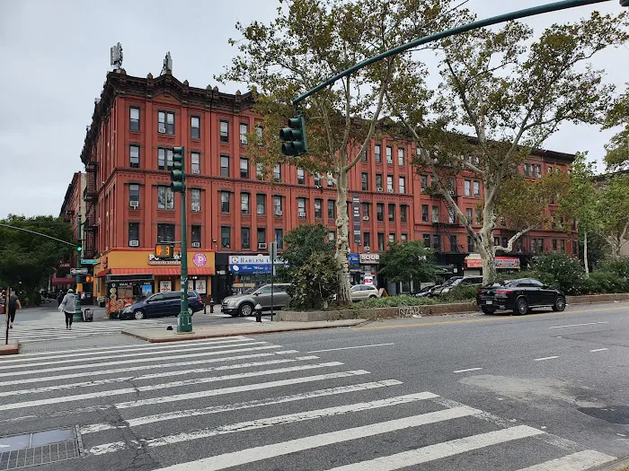 Harlem Discount Liquors 2