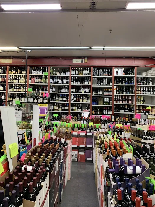Brand's Wine & Liquor 3