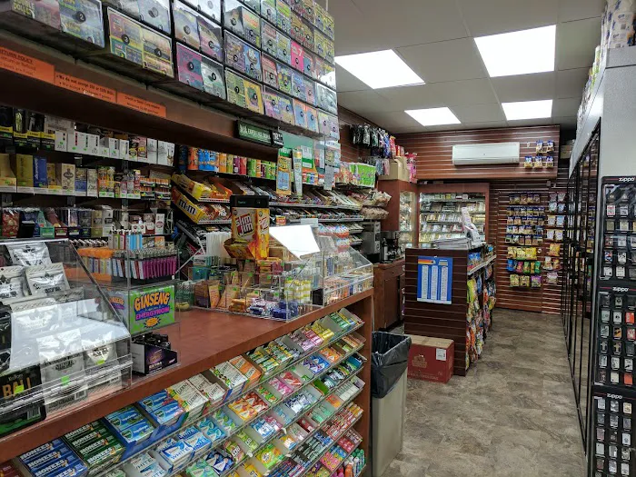 E Smoke Vape & Convenience 1