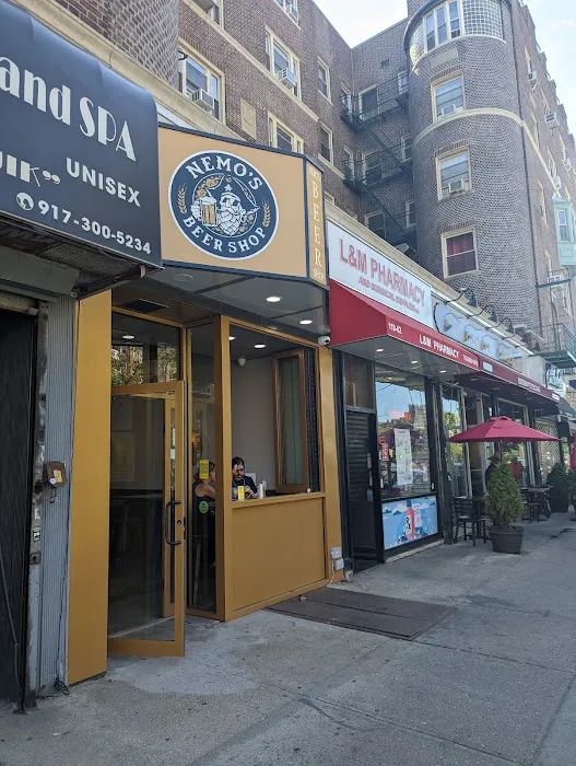 Nemo's Beer Shop 9