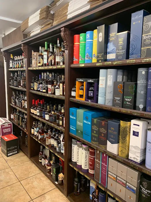 Hakerem Wine & Liquor 6