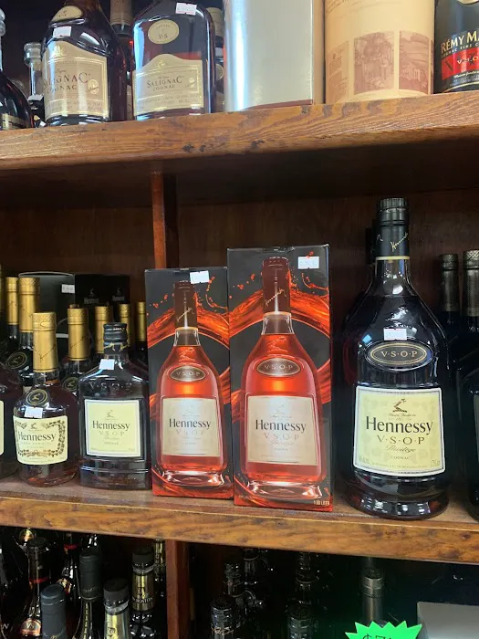 Corona 108 Wine and Liquor 7