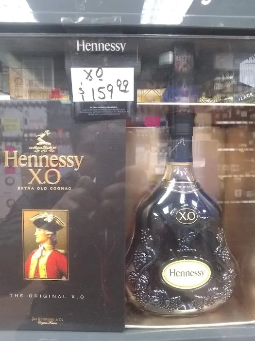 Hamilton Discount Wine & Liquor 1