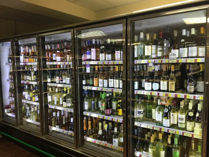 Hamilton Discount Wine & Liquor 8