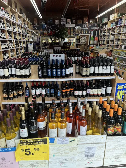 J and G Wines & Liquors 0