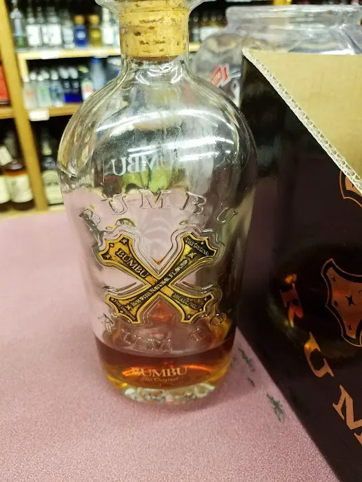 Expressway Wine & Liquor Store 4