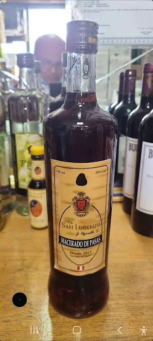 Tony's Liquors 4