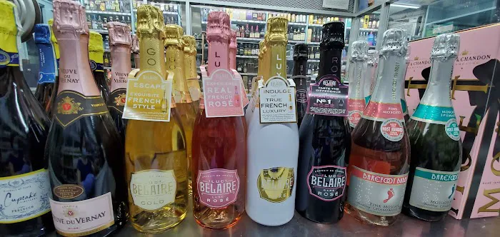 NYC St Ann's Wine & Liquors 2