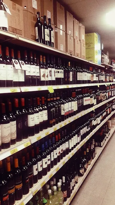 Union St. Wine & spirits 4